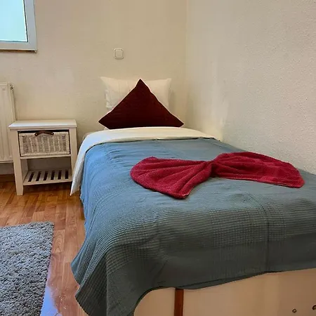 Elena شقة بودابست