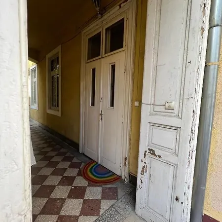 Apartment Elena *