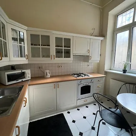Elena Apartment *