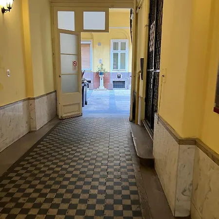 Apartment Elena